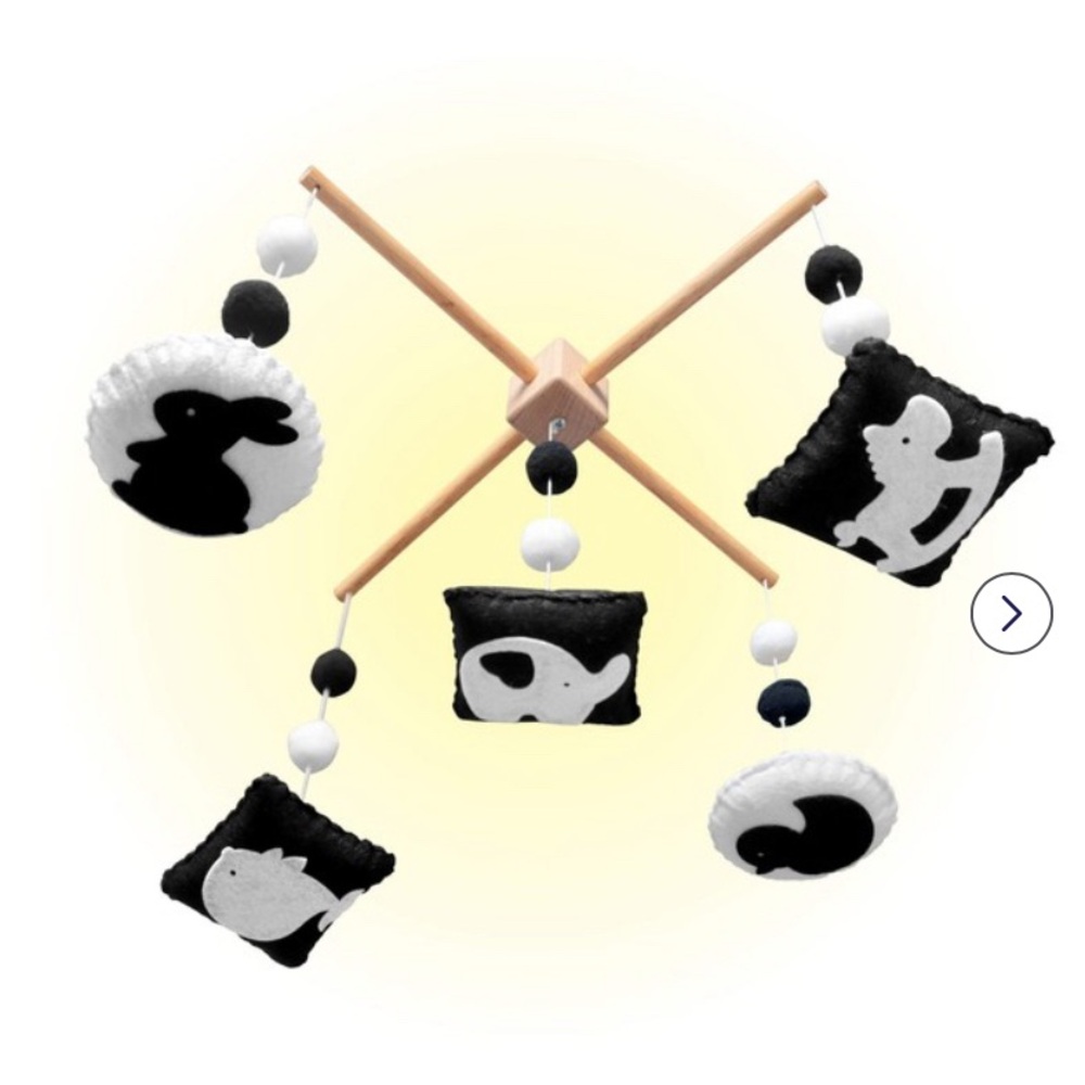 EverLove Montessori Crib Felt Mobile